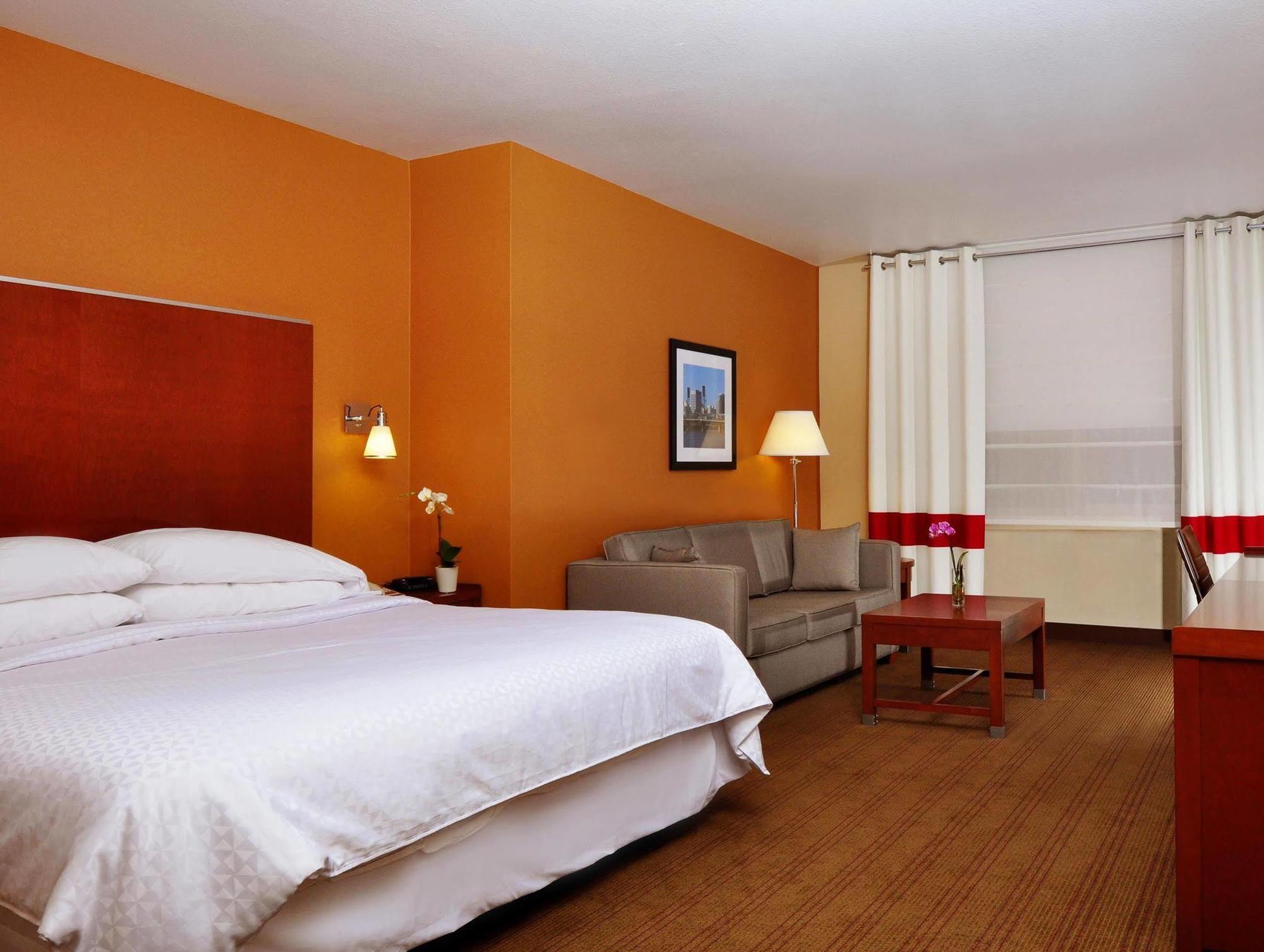 Four Points By Sheraton Portland East Fairview Extérieur photo