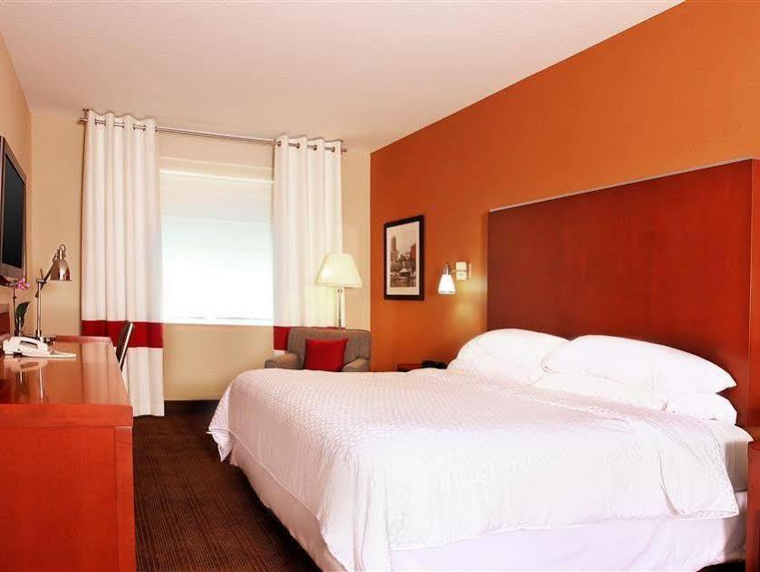 Four Points By Sheraton Portland East Fairview Extérieur photo